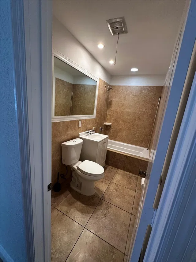 Residence photo 19