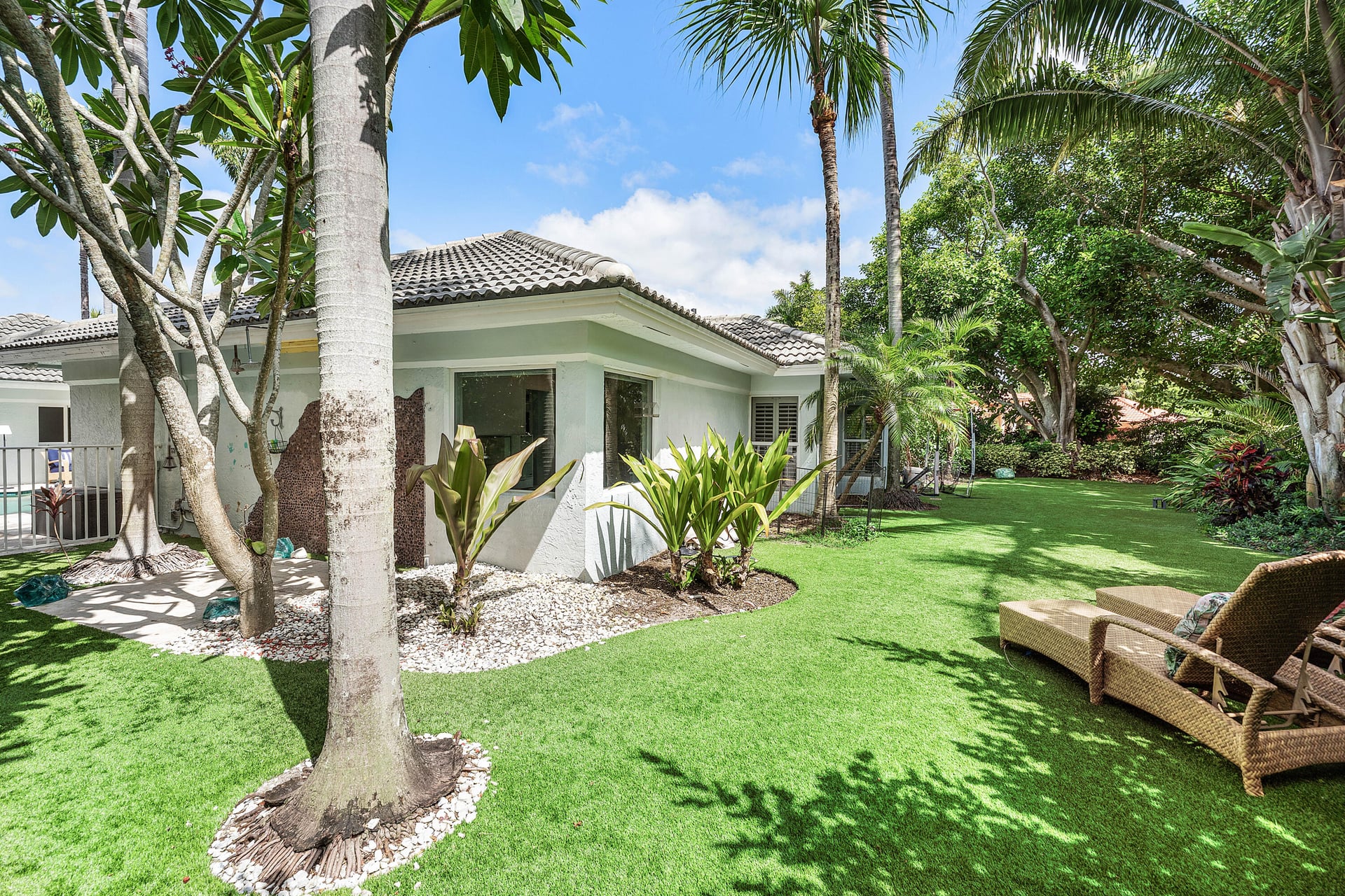  Residence photo 35