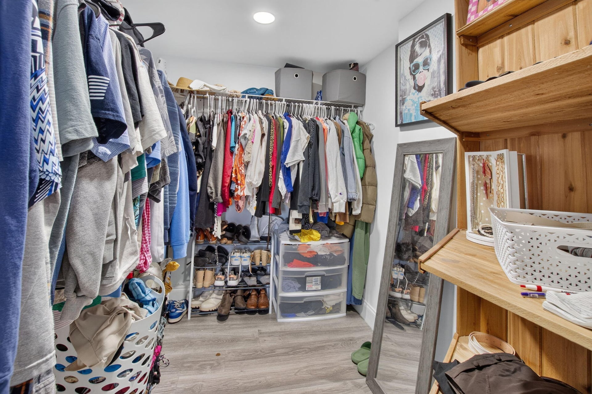Unit 4030 photo 21