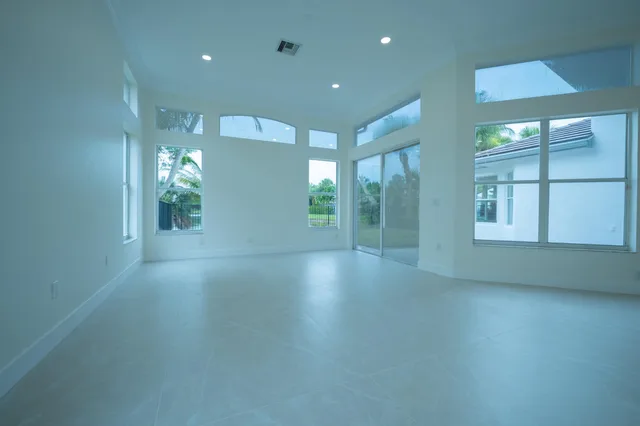 Saturnia Boca Raton Residence photo 9