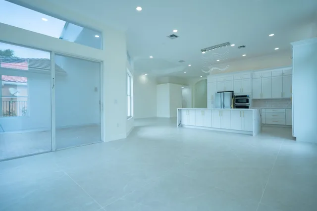 Saturnia Boca Raton Residence photo 11