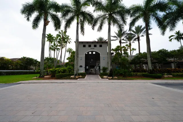 Saturnia Boca Raton Residence photo 59