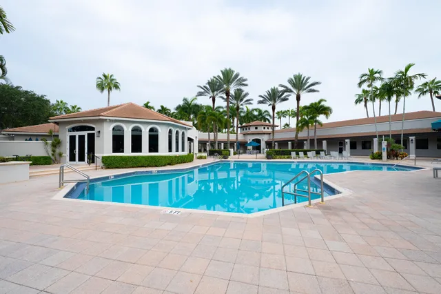 Saturnia Boca Raton Residence photo 60