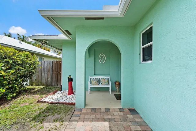 Residence photo 4