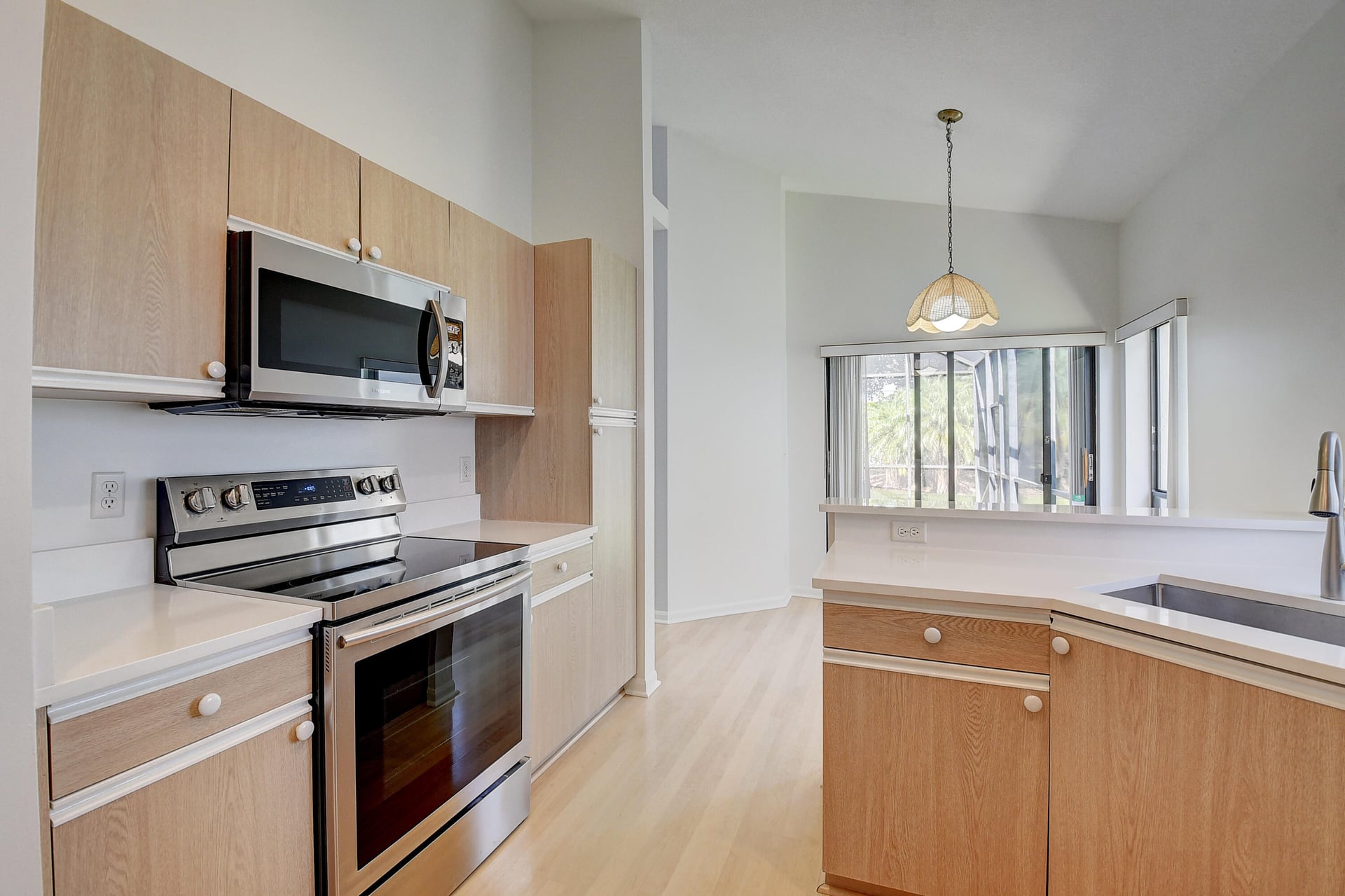  Residence photo 12