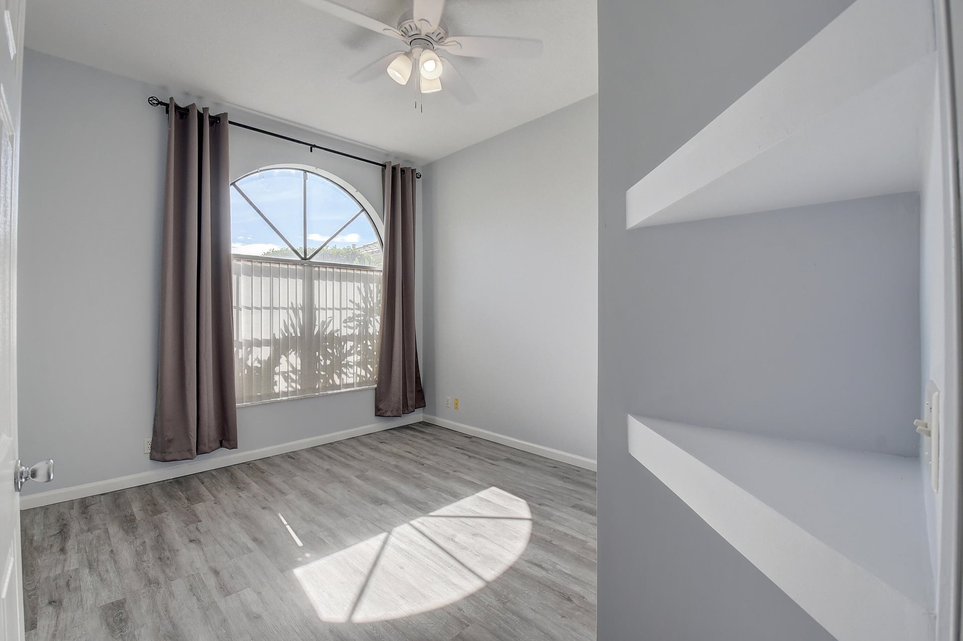  Residence photo 22