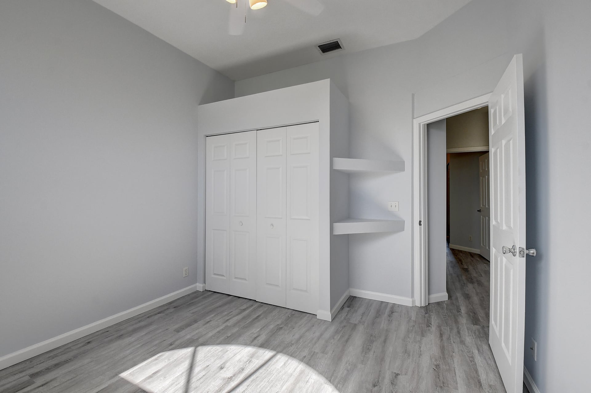  Residence photo 24