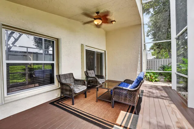  Residence photo 39