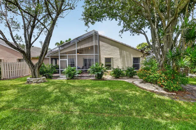  Residence photo 41