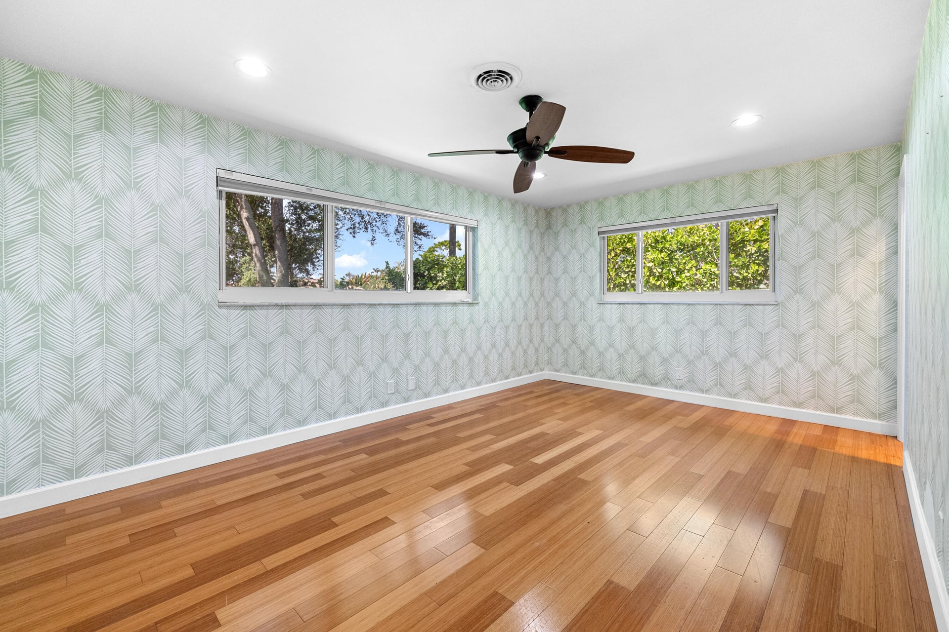  Residence photo 16