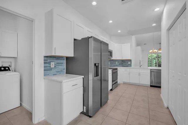 Residence photo 6