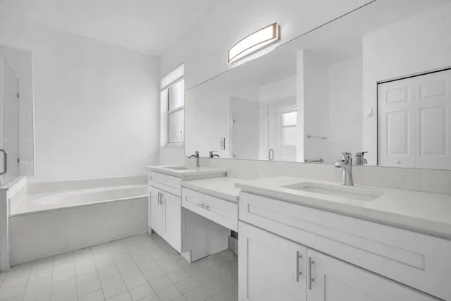 Residence photo 16
