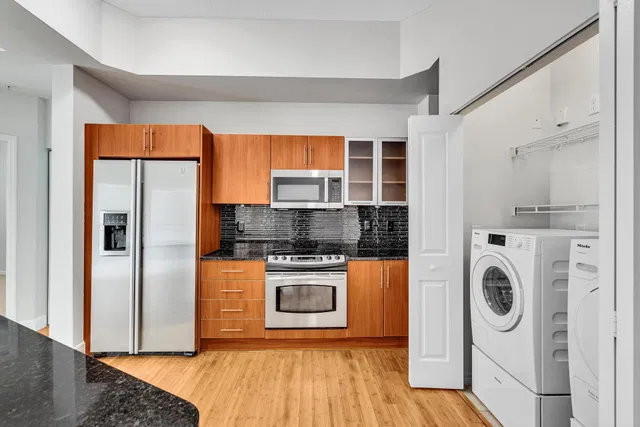 The Prado Unit 439 photo 4