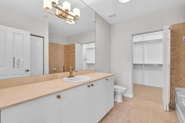 The Prado Unit 439 photo 30