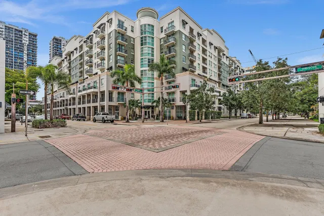 The Prado Unit 439 photo 60