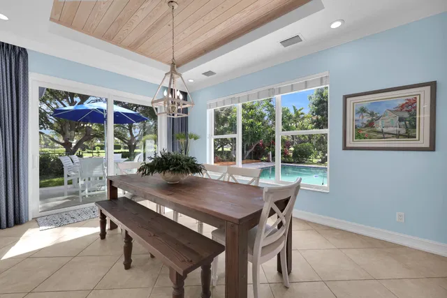 Tequesta Country Club Residence photo 16