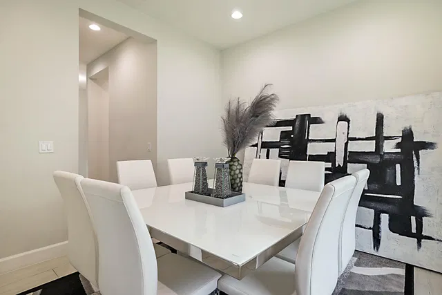 Residence photo 20