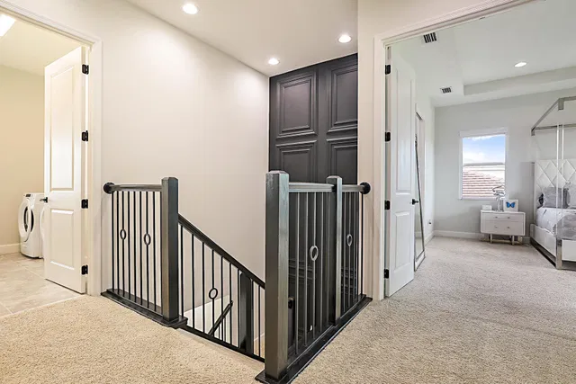 Residence photo 24