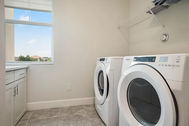 Residence photo 38