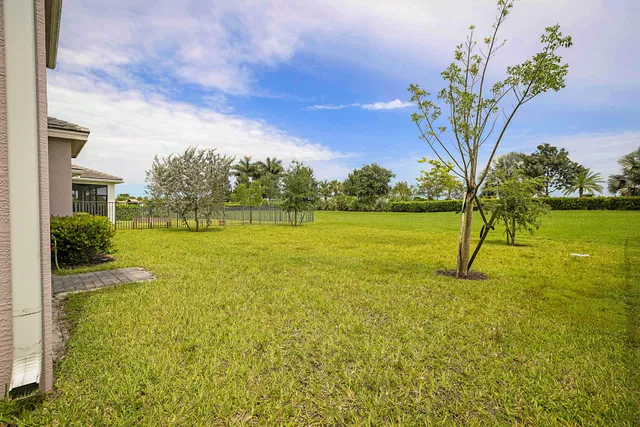 Residence photo 41