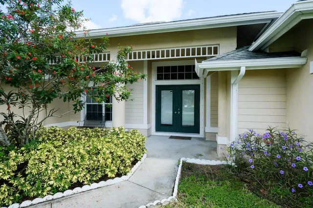 Residence photo 5