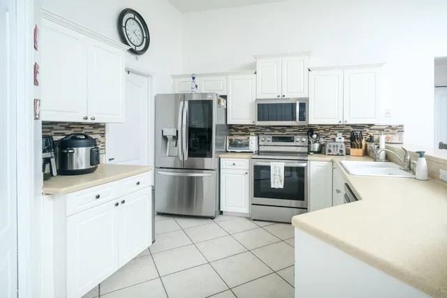 Residence photo 11