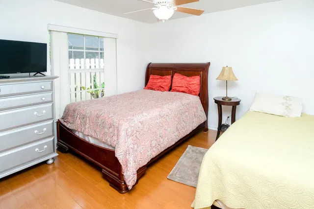 Residence photo 24