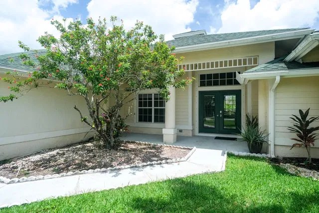 Residence photo 33