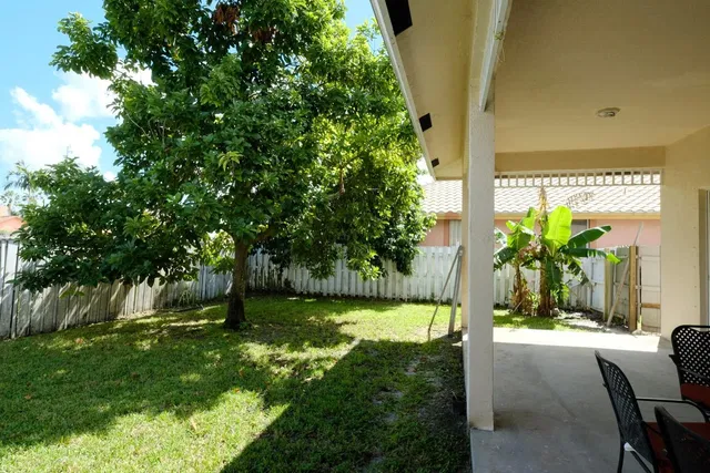 Residence photo 39