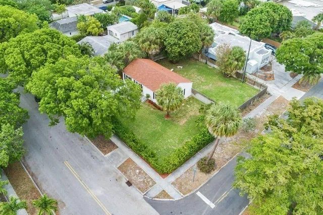 West Palm Beach Residence photo 4