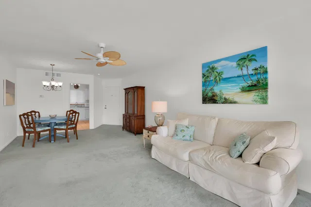  Unit 204n photo 9