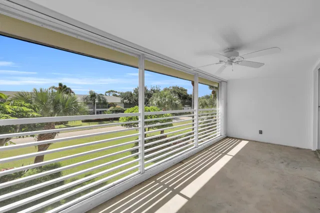  Unit 204n photo 10