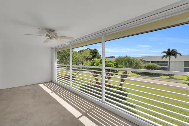  Unit 204n photo 11