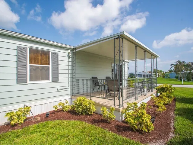 Residence photo 11