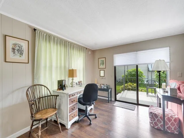 Residence photo 21