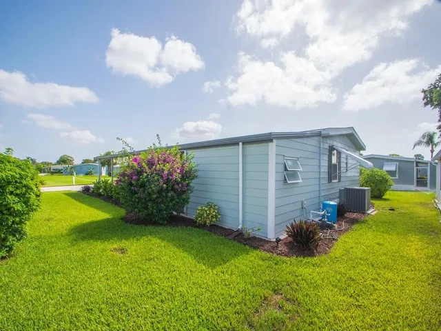 Residence photo 37