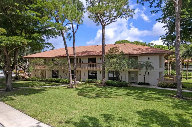 PGA National Palm Beach Gardens Residence photo 3