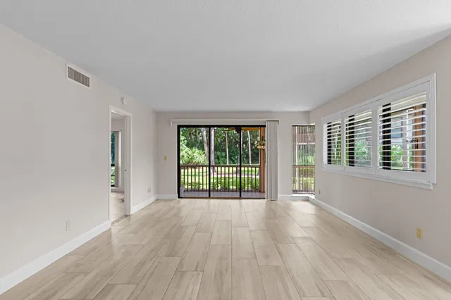 PGA National Palm Beach Gardens Residence photo 9