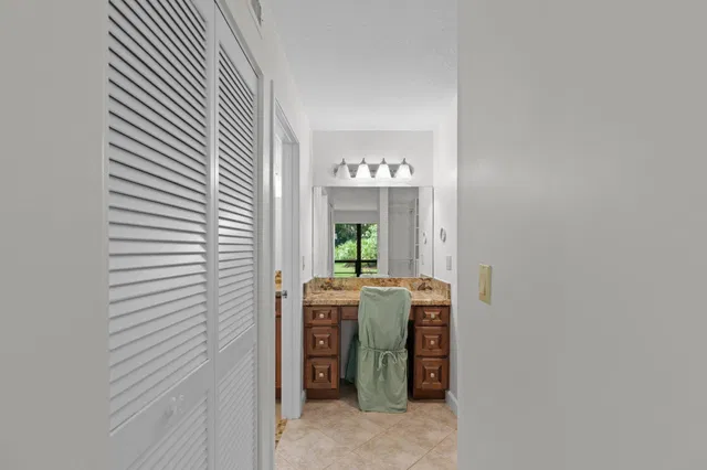 PGA National Palm Beach Gardens Residence photo 16