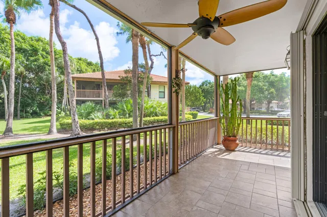 PGA National Palm Beach Gardens Residence photo 24