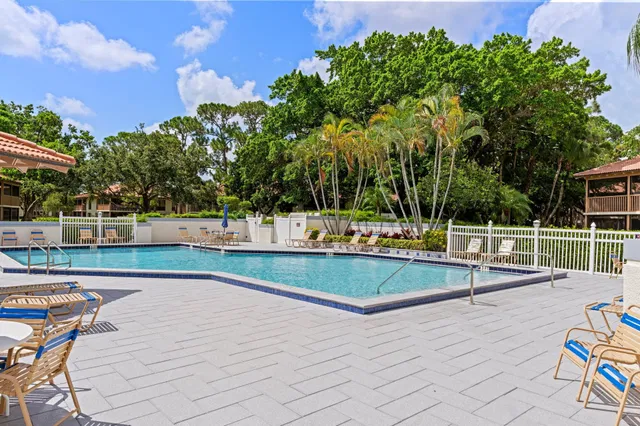 PGA National Palm Beach Gardens Residence photo 30