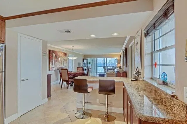 Unit 206 photo 14