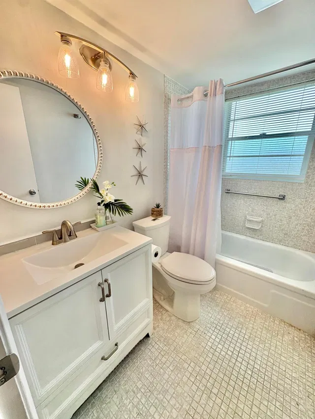  Residence photo 6