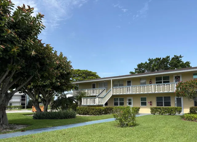 Residence photo 27