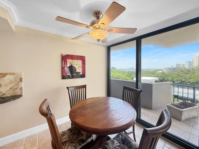Singer Island Unit 2-406 photo 5