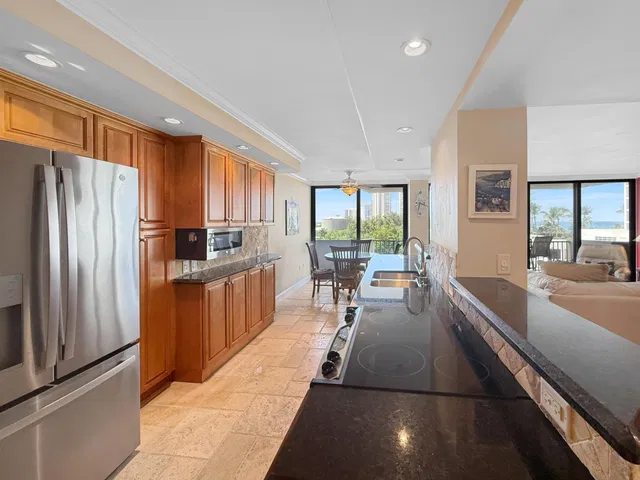 Singer Island Unit 2-406 photo 8