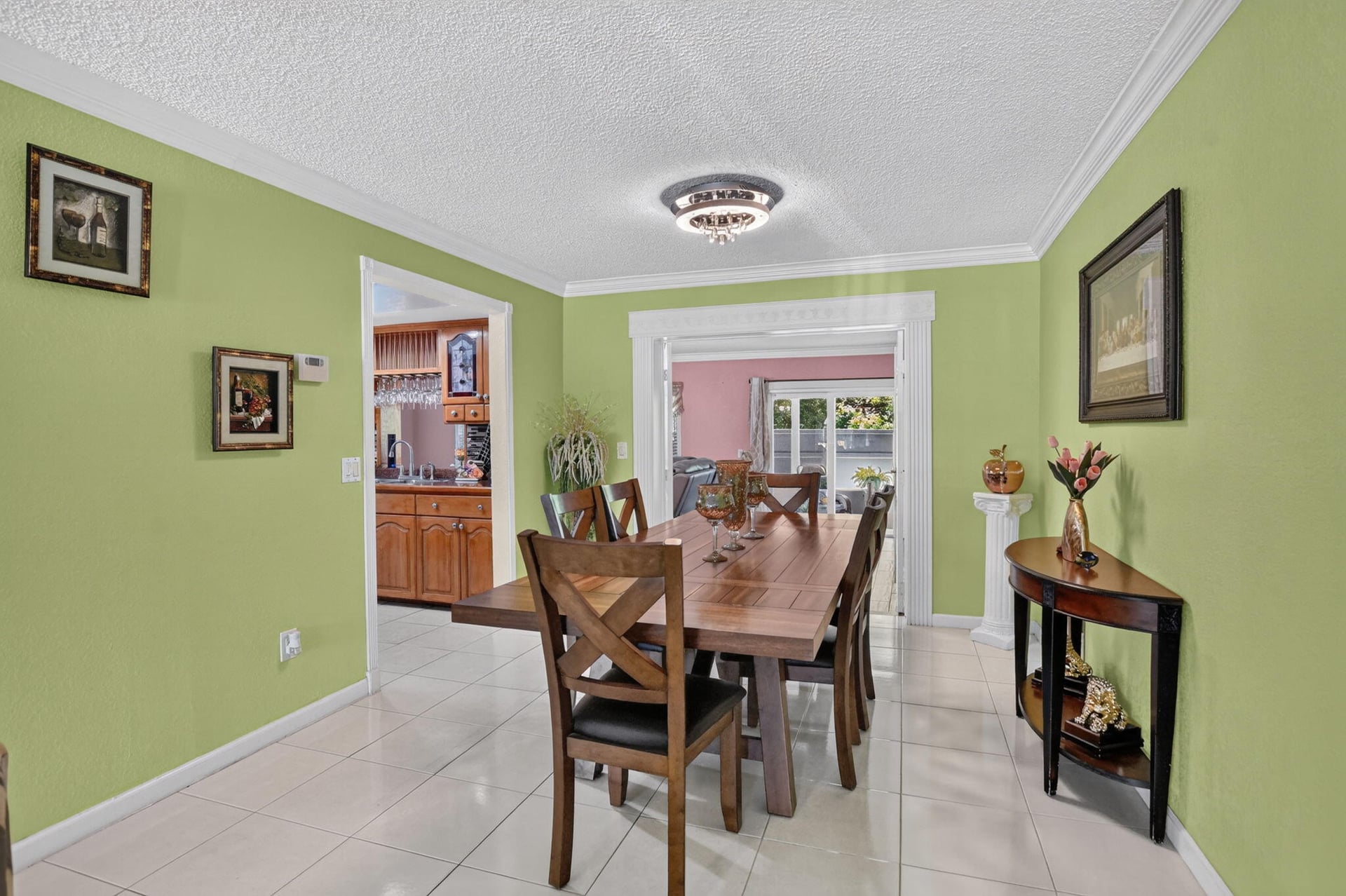 Residence photo 11