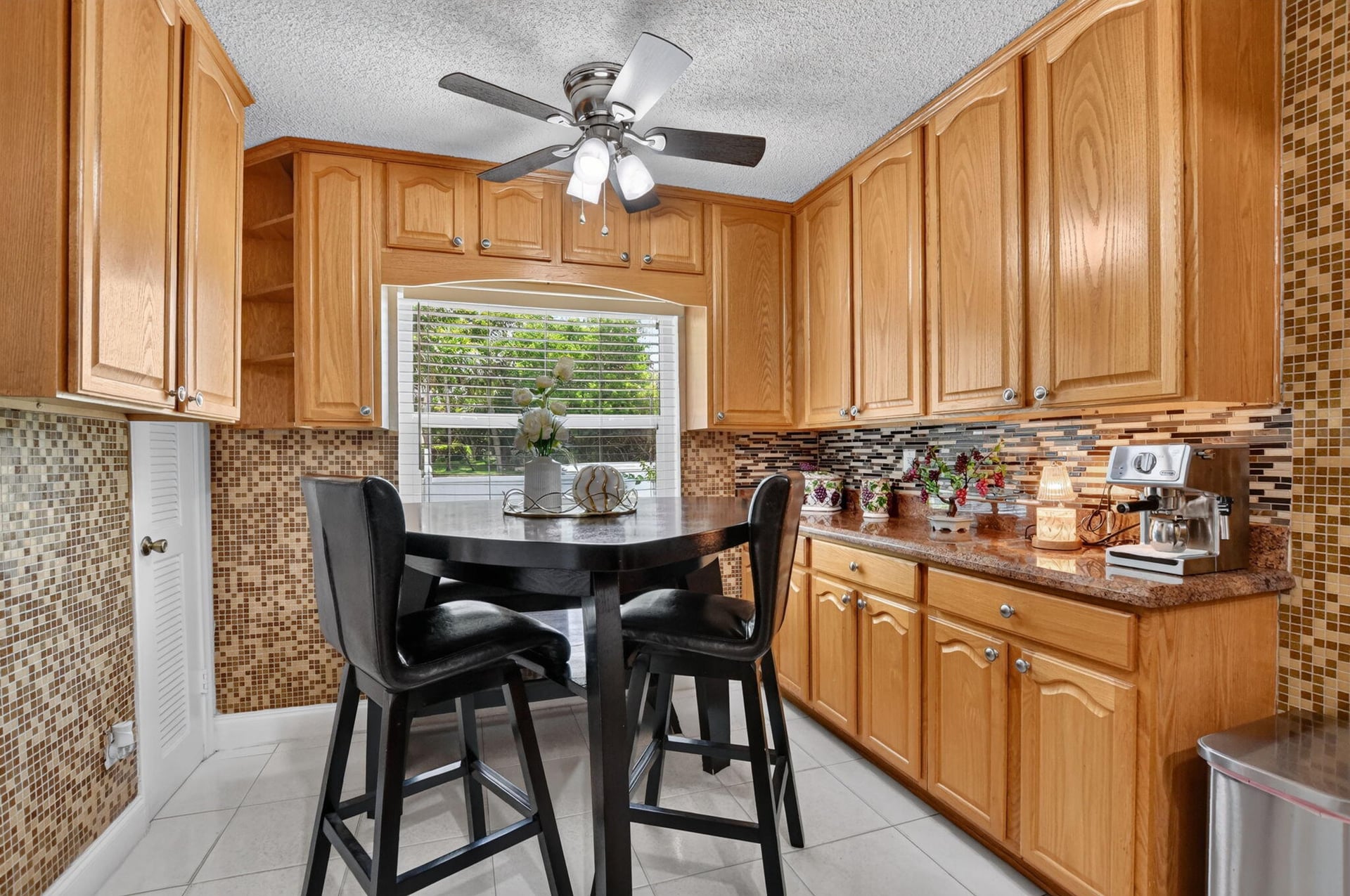 Residence photo 16