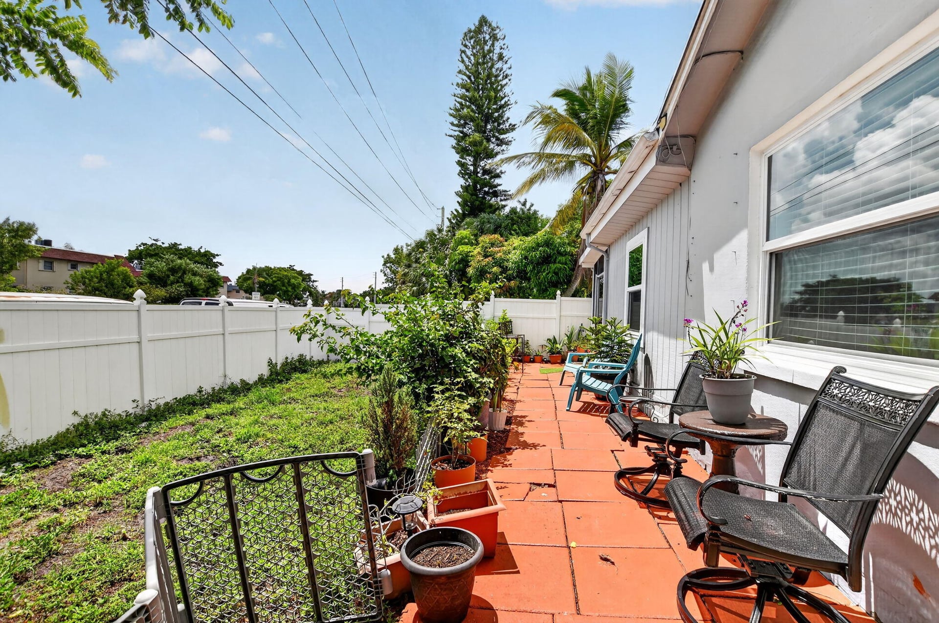 Residence photo 43