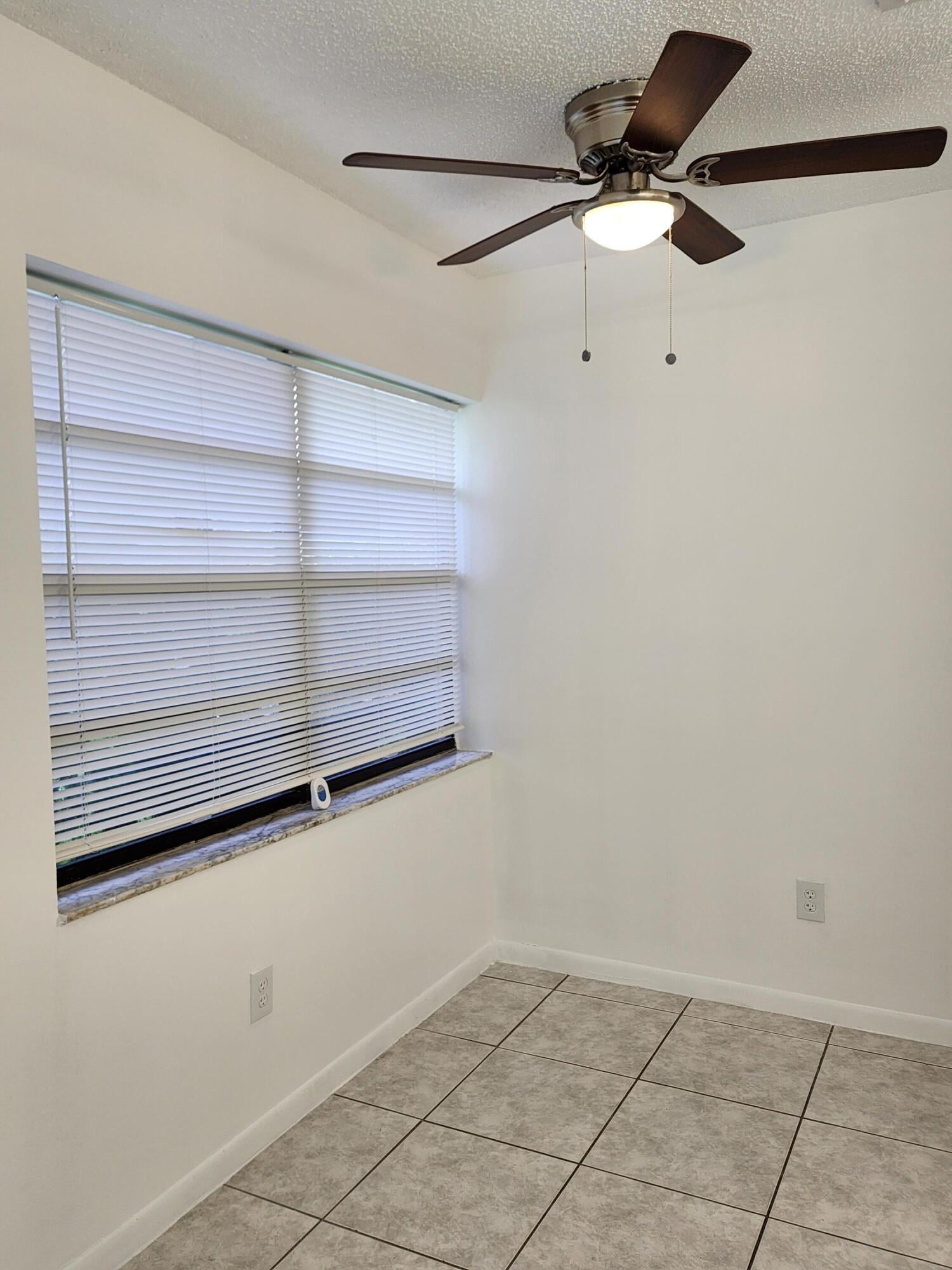 Residence photo 9